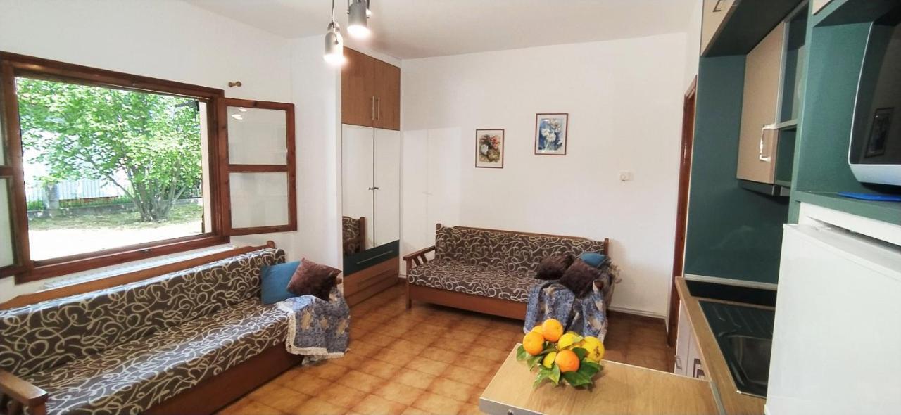 Garden Bungalow Valentina Stavros  Bagian luar foto