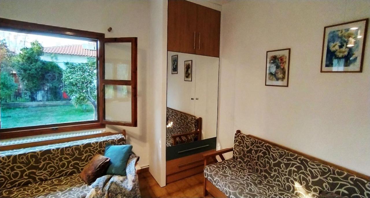 Garden Bungalow Valentina Stavros  Bagian luar foto
