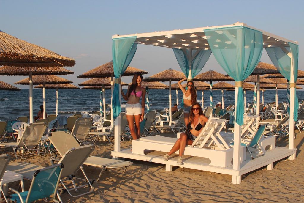 Garden Bungalow Valentina Stavros  Bagian luar foto
