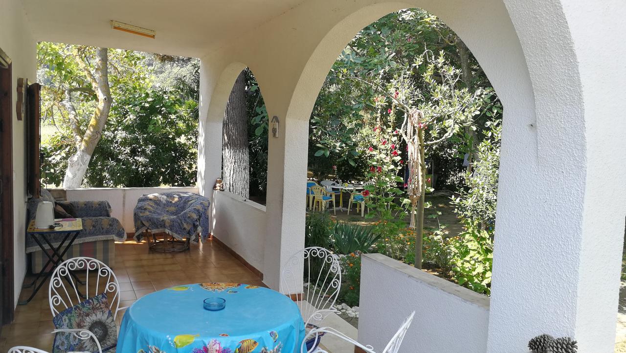 Garden Bungalow Valentina Stavros  Bagian luar foto